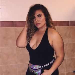 Meet your Posher, Yyineirie